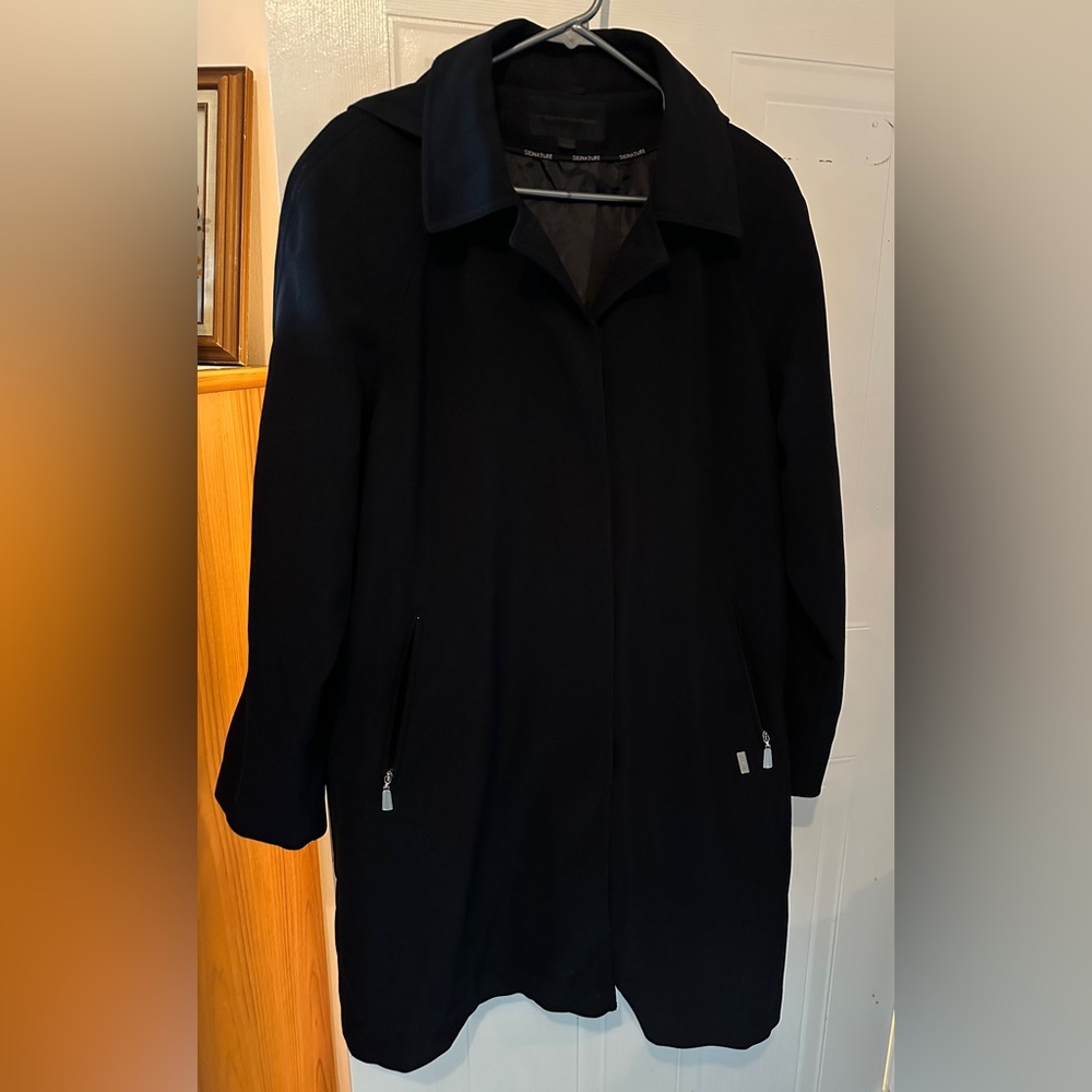 Elegant Black Women's Coat with attached hood
